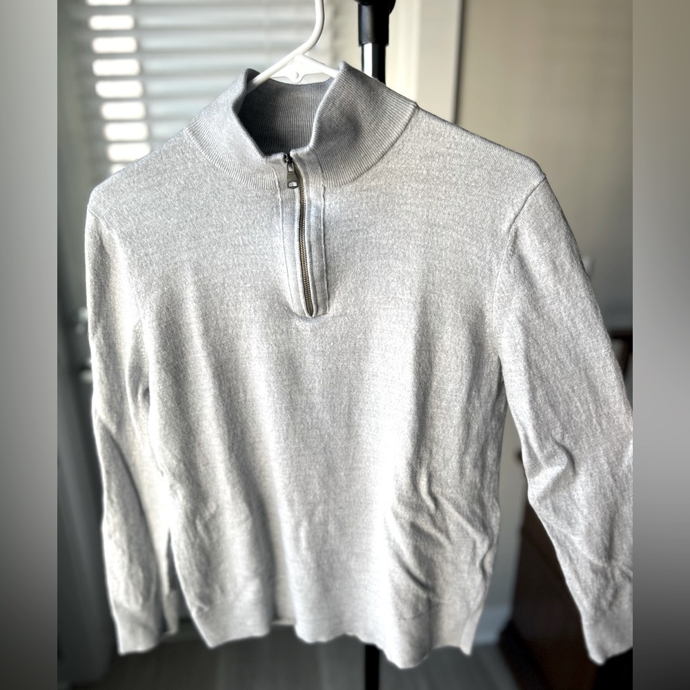Banana Republic Men’s Quarter Zip Size Medium